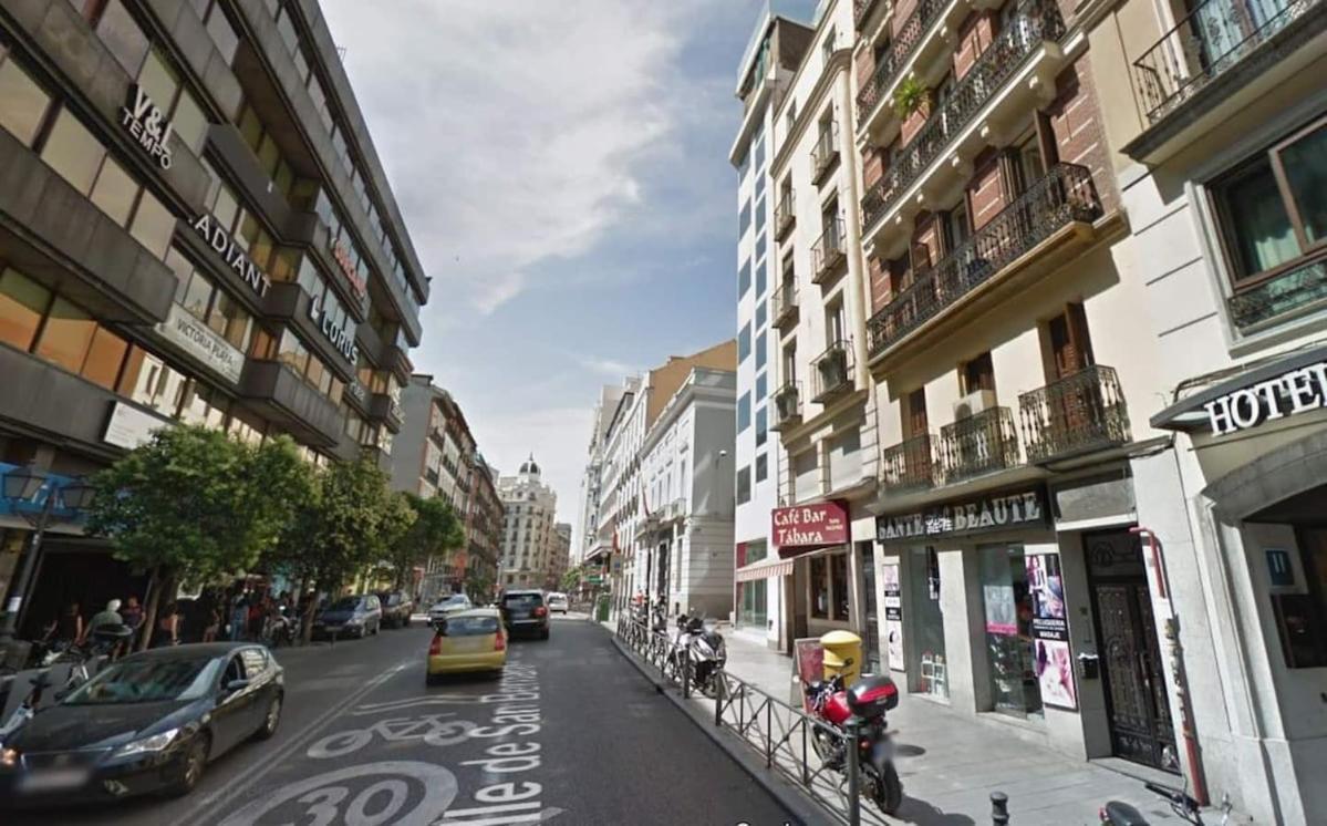 Amazinn Places Gran Via V Madrid Extérieur photo